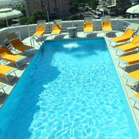 Waldorf Suite Hotel Rimini Ngoại thất bức ảnh