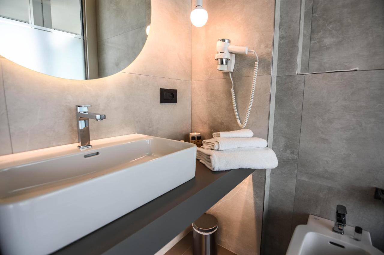 Waldorf Suite Hotel Rimini Ngoại thất bức ảnh